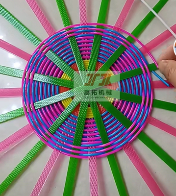 PP PE 다채색 라탄 제조 기계 5-19mm 인공 라탄 진압 기계