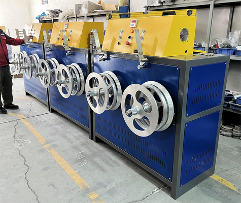 완전 자동 컨베이어 0.4KW PLC 제어 시스템과 함께 PET 스트랩 와이더 PLC 제어 및 커팅과 함께 완전 자동 PET 스트랩 와이더