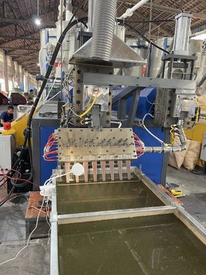 전기 가동 PP 스트랩 엑스트루더 생산 라인 포장 벨트 제조 기계 자동 Ci 와 함께 PP 스트랩 생산 라인