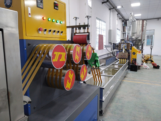 조정 속도 PP 벨트 추출 라인, PP 포장 벨트 생산 라인, PLC 터치 스크린 제어, 출력 150KG-600KG/H