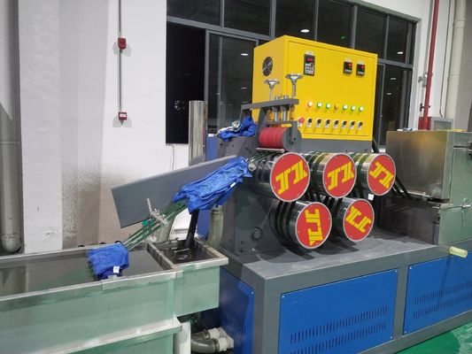 300KW 0.6mm PET 스트랩 추출 라인 트윈 스크루 스트랩 밴드 제조 재활용 PET 스트랩 추출 라인